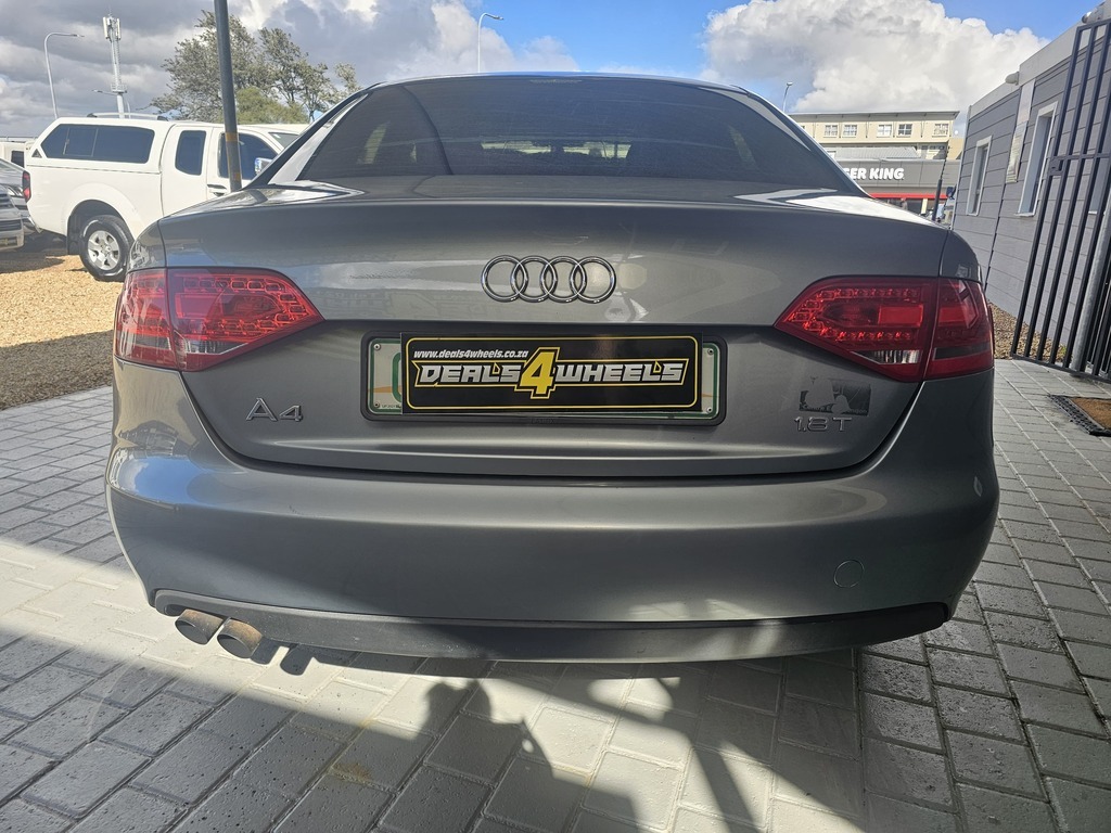 2011 AUDI A4 1.8T AMBITION (B8)