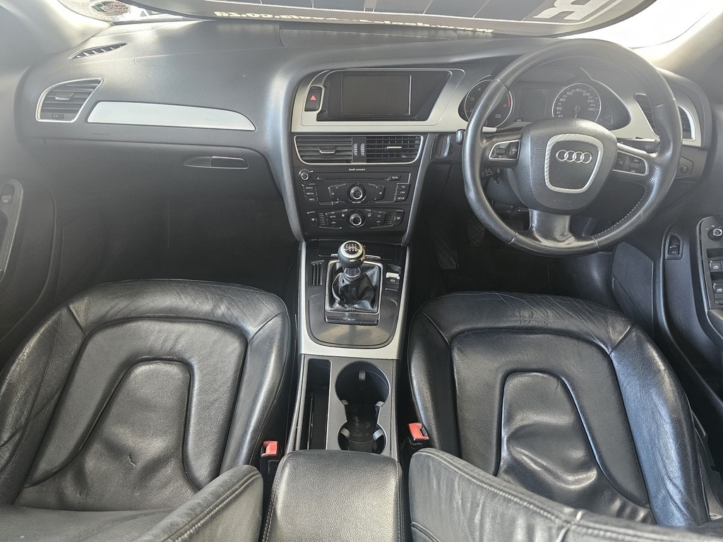 2011 AUDI A4 1.8T AMBITION (B8)