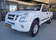 2009 ISUZU KB240 LE P/U D/C