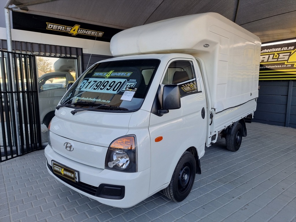 2015 HYUNDAI H100 2.6D F/C D/S