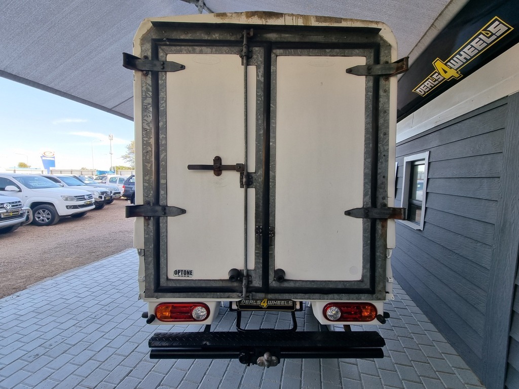 2015 HYUNDAI H100 2.6D F/C D/S