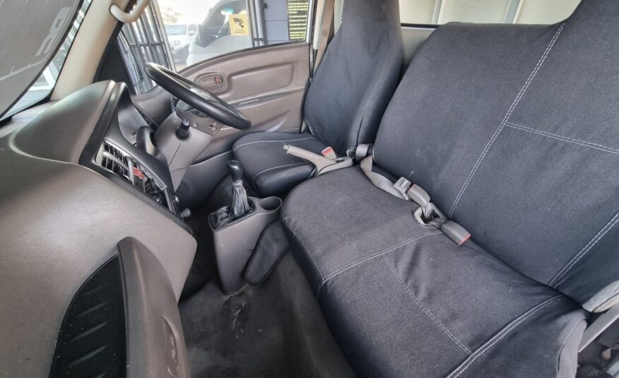2015 HYUNDAI H100 2.6D F/C D/S