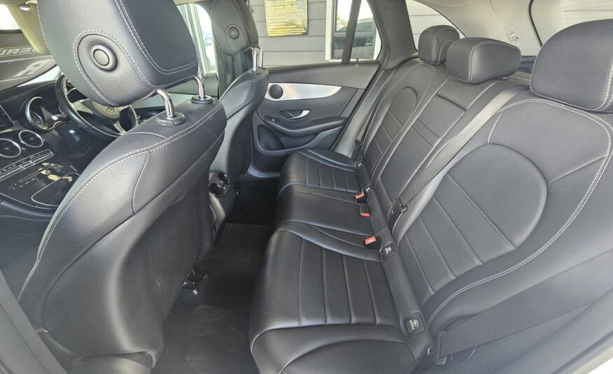 2016 MERCEDES-BENZ GLC 220d