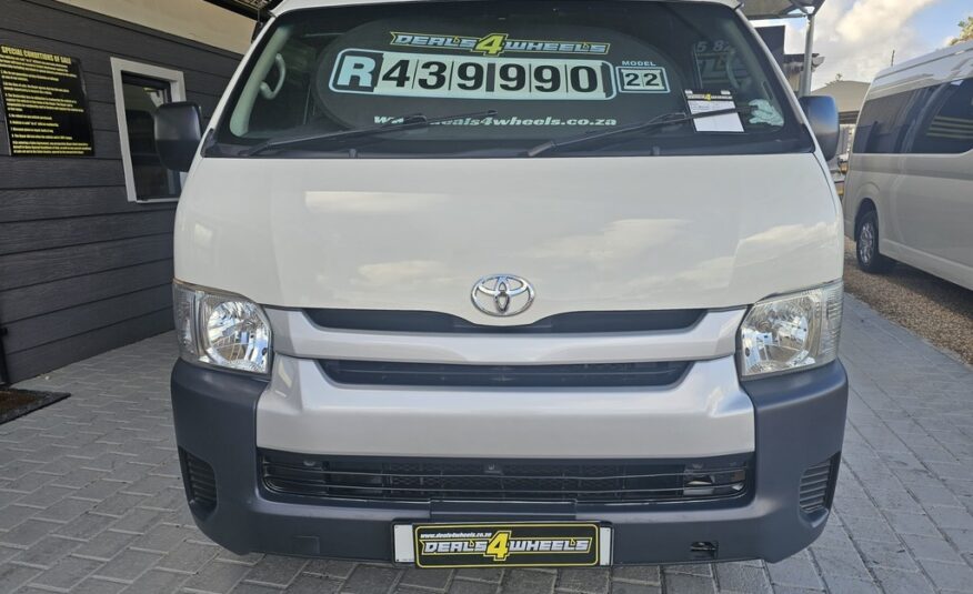 2022 TOYOTA QUANTUM/HIACE 2.5 D-4D SESFIKILE 16s