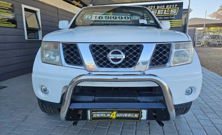 2011 NISSAN NAVARA 2.5 dCi LE P/U D/C