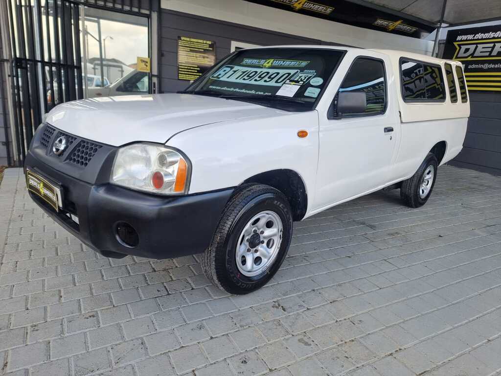 2013 NISSAN HARDBODY NP300 2.0i S LWB (K09/K38) P/U S/C