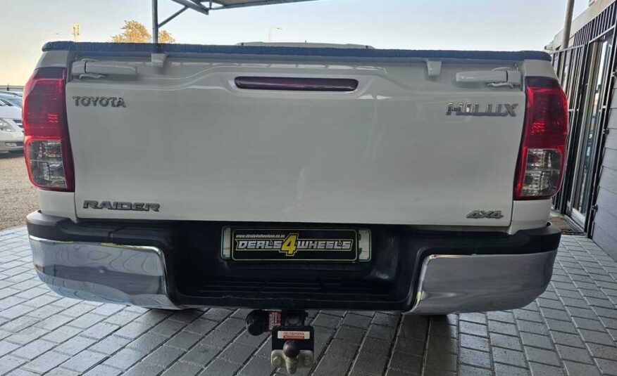 2019 TOYOTA HILUX 2.8 GD-6 RAIDER 4X4 A/T P/U S/C
