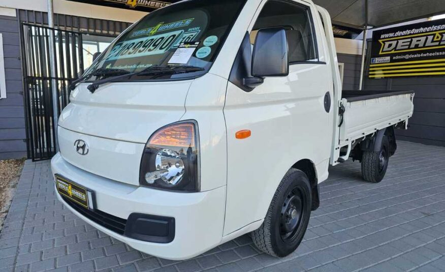 2016 HYUNDAI H100 2.6D F/C D/S