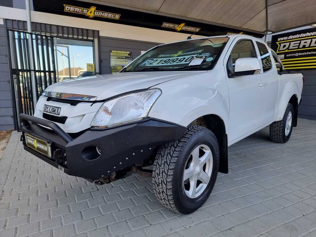 2014 ISUZU KB 250 D-TEQ LE P/U E/CAB