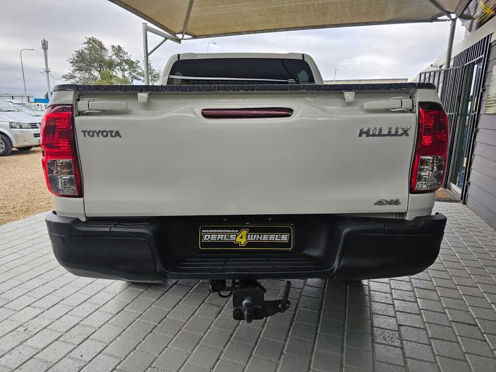 2021 TOYOTA HILUX 2.4 GD-6 SR 4X4 P/U D/C