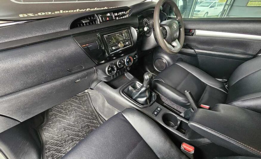 2021 TOYOTA HILUX 2.4 GD-6 SR 4X4 P/U D/C