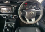 2021 TOYOTA HILUX 2.4 GD-6 SR 4X4 P/U D/C