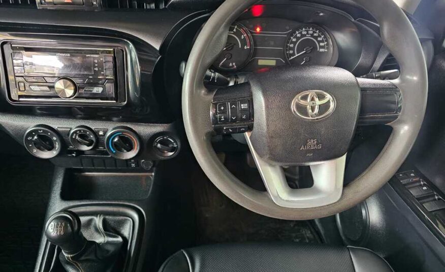 2021 TOYOTA HILUX 2.4 GD-6 SR 4X4 P/U D/C