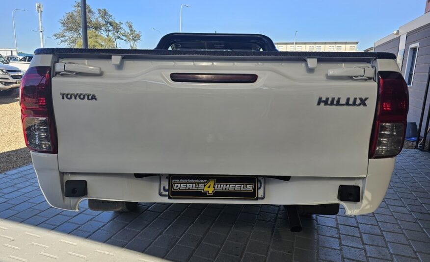 2020 TOYOTA HILUX 2.4 GD A/C P/U S/C