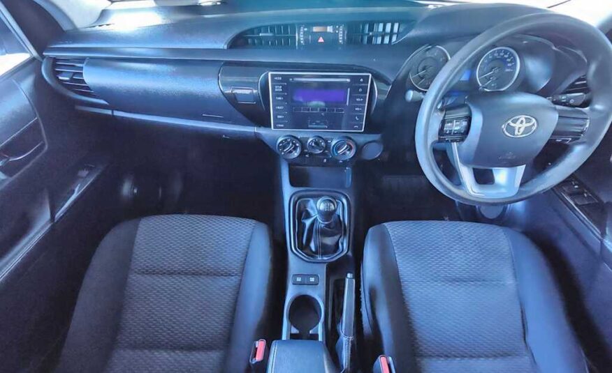 2017 TOYOTA HILUX 2.4 GD-6 RB SRX P/U D/C