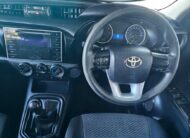 2017 TOYOTA HILUX 2.4 GD-6 RB SRX P/U D/C