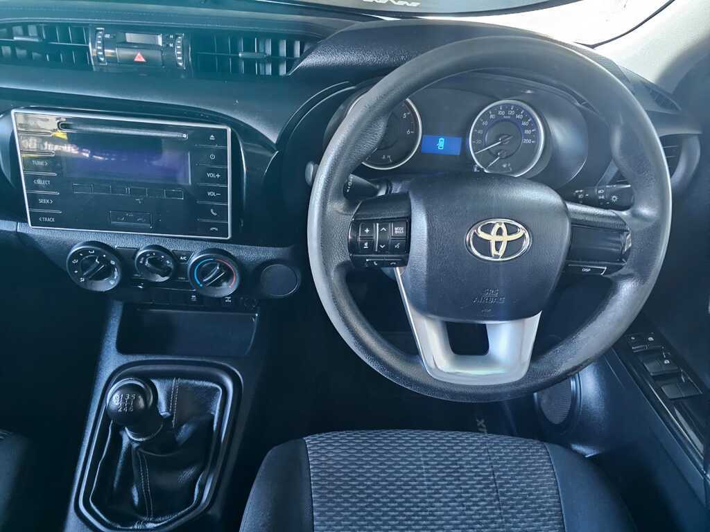 2017 TOYOTA HILUX 2.4 GD-6 RB SRX P/U D/C