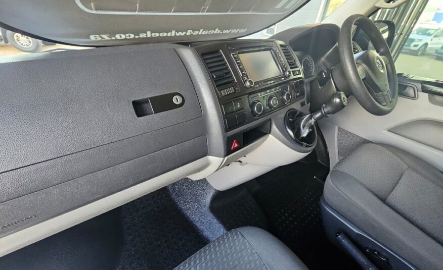 2012 VOLKSWAGEN T5 KOMBI 2.0 TDi (75KW) BASE (TRENDLINE)