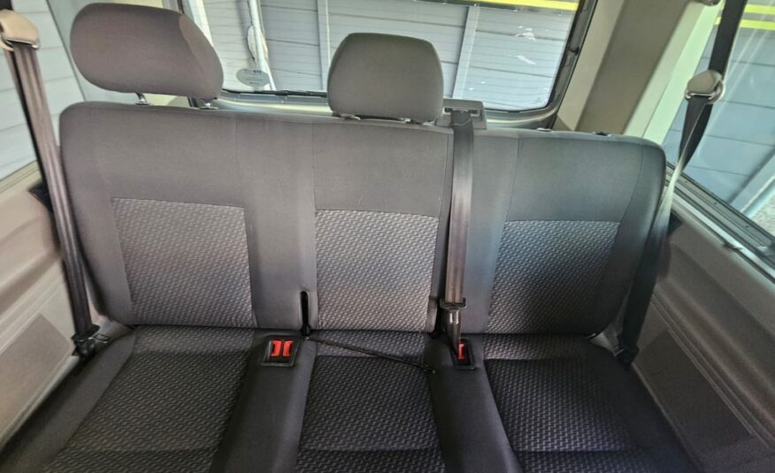 2012 VOLKSWAGEN T5 KOMBI 2.0 TDi (75KW) BASE (TRENDLINE)