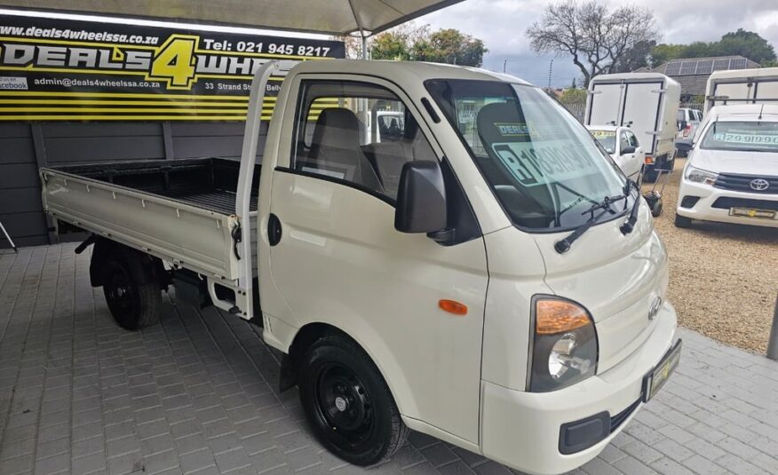 2017 HYUNDAI H100 2.6D F/C D/S