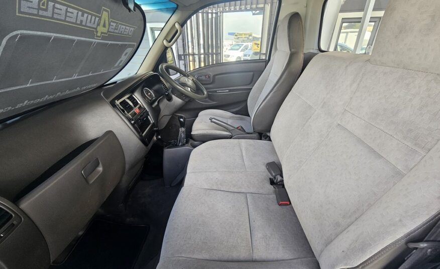 2017 HYUNDAI H100 2.6D F/C D/S