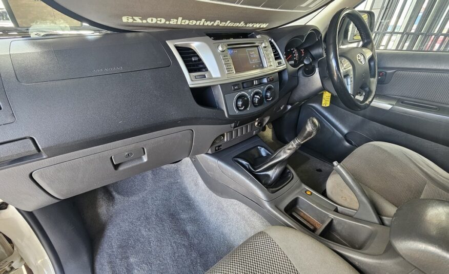 2013 TOYOTA HILUX 3.0D-4D RAIDER XTRA CAB P/U S/C