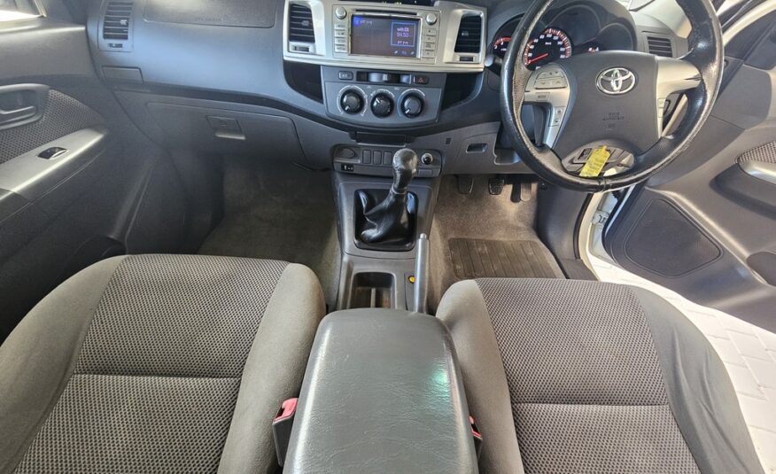2013 TOYOTA HILUX 3.0D-4D RAIDER XTRA CAB P/U S/C