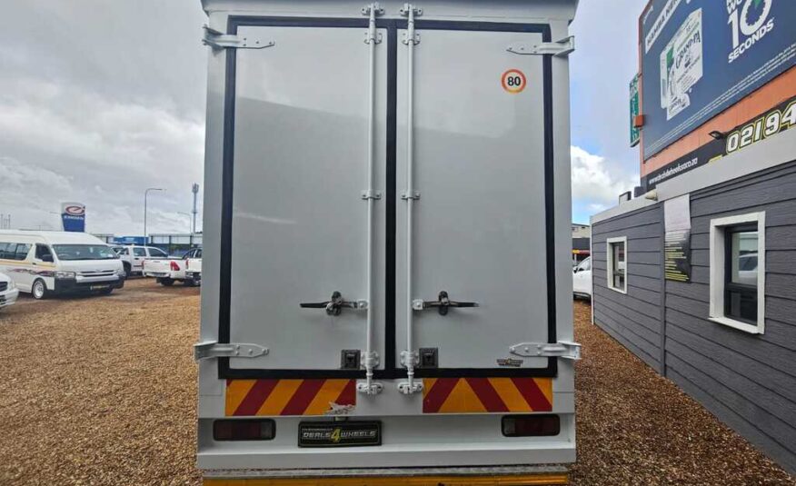 2015 FUSO CANTER FE6-130 F/C C/C