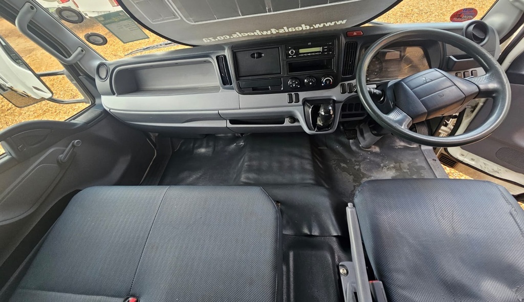 2015 FUSO CANTER FE6-130 F/C C/C