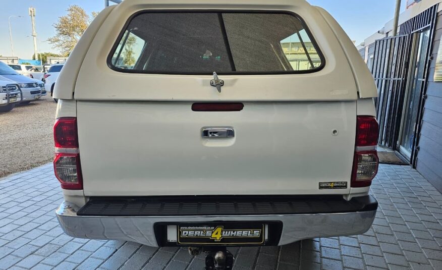 2009 TOYOTA HILUX 3.0 D-4D RAIDER 4X4 A/T P/U D/C