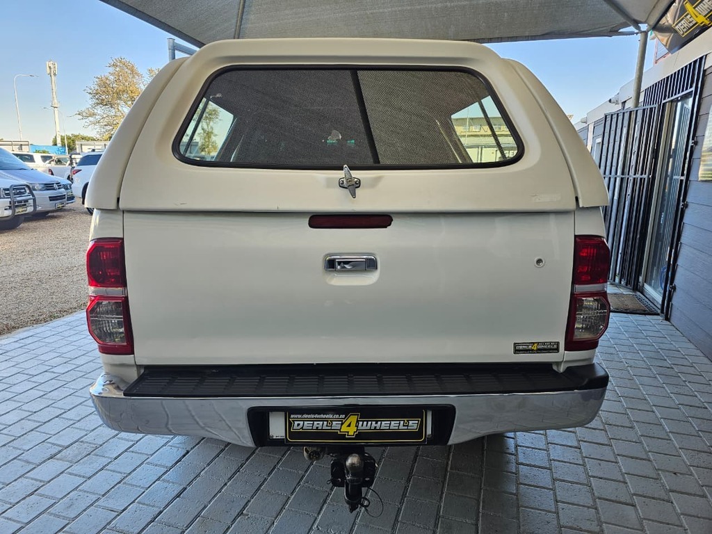 2009 TOYOTA HILUX 3.0 D-4D RAIDER 4X4 A/T P/U D/C