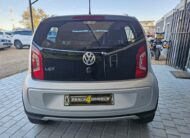 2016 VOLKSWAGEN CROSS UP! 1.0 5DR