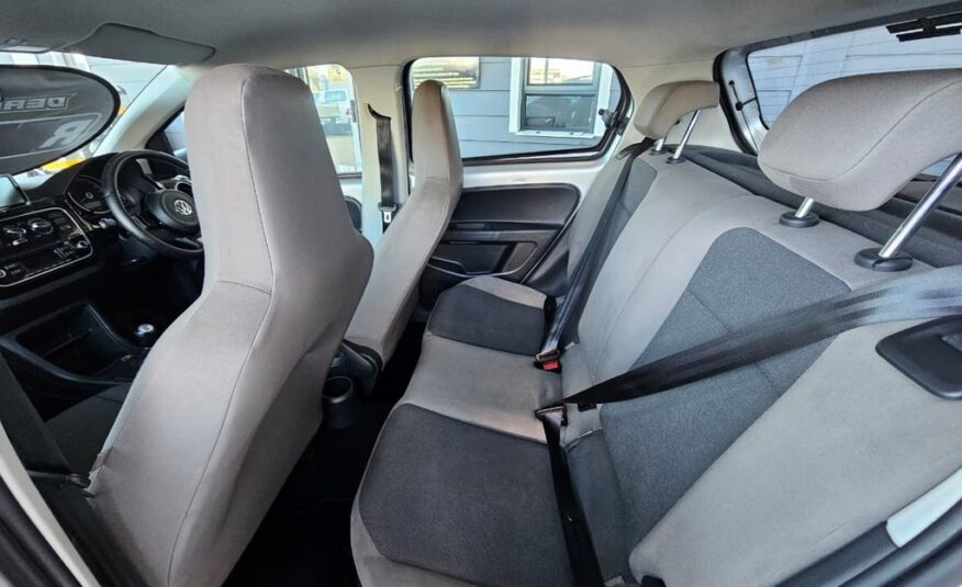 2016 VOLKSWAGEN CROSS UP! 1.0 5DR