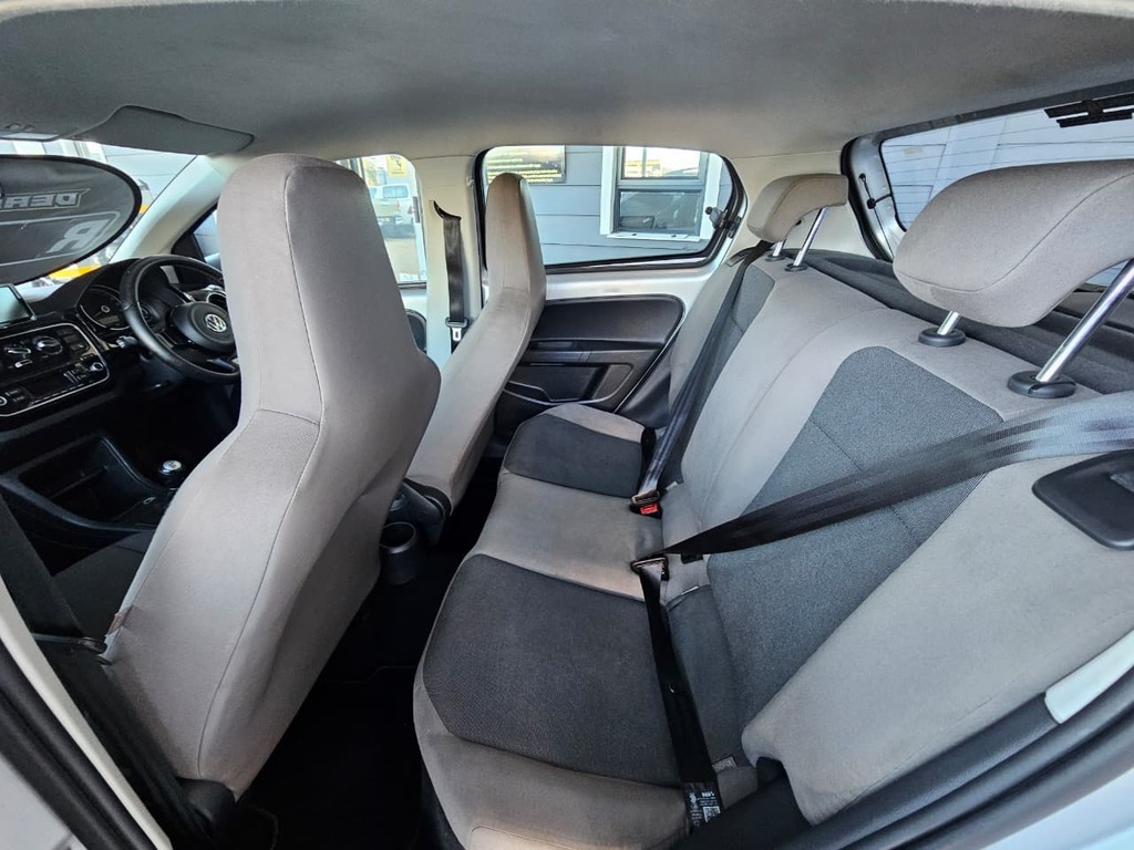 2016 VOLKSWAGEN CROSS UP! 1.0 5DR
