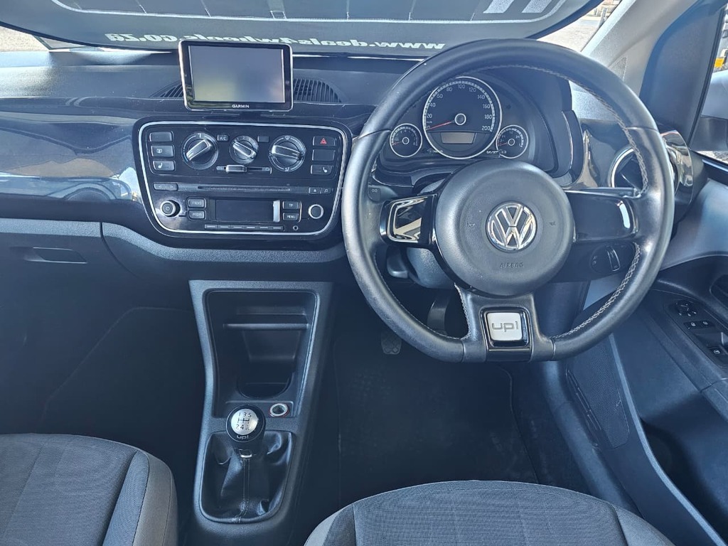 2016 VOLKSWAGEN CROSS UP! 1.0 5DR