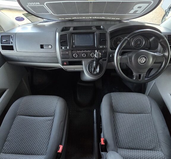 2015 VOLKSWAGEN T5 KOMBI 2.0 TDi 103kw (COMFORTLINE)