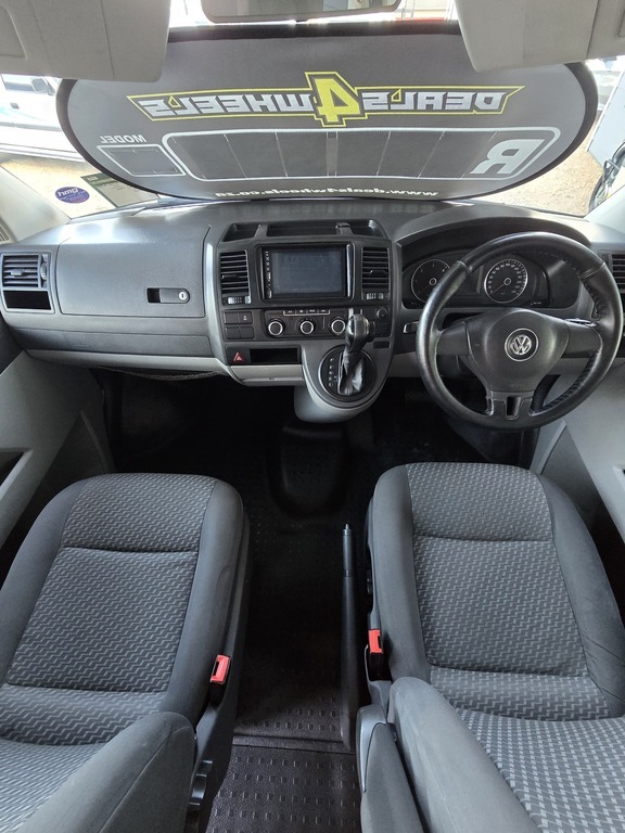 2015 VOLKSWAGEN T5 KOMBI 2.0 TDi 103kw (COMFORTLINE)