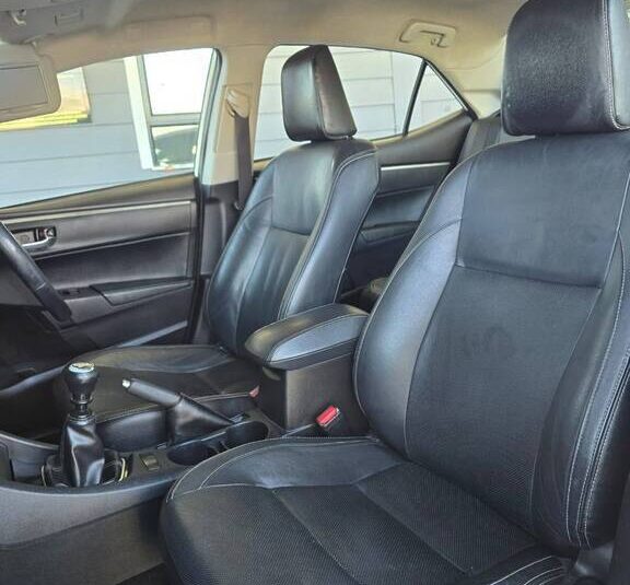 2017 TOYOTA COROLLA 1.4D PRESTIGE