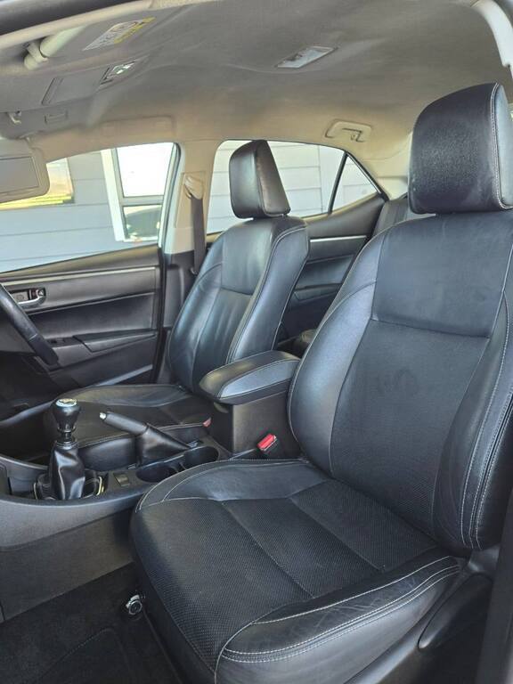 2017 TOYOTA COROLLA 1.4D PRESTIGE