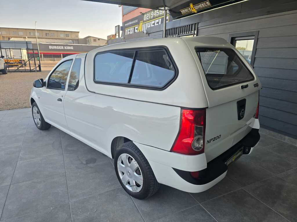 2017 NISSAN NP200 1.5 DCi  A/C SAFETY PACK P/U S/C