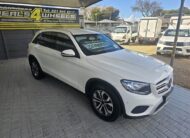 2016 MERCEDES-BENZ GLC 220d