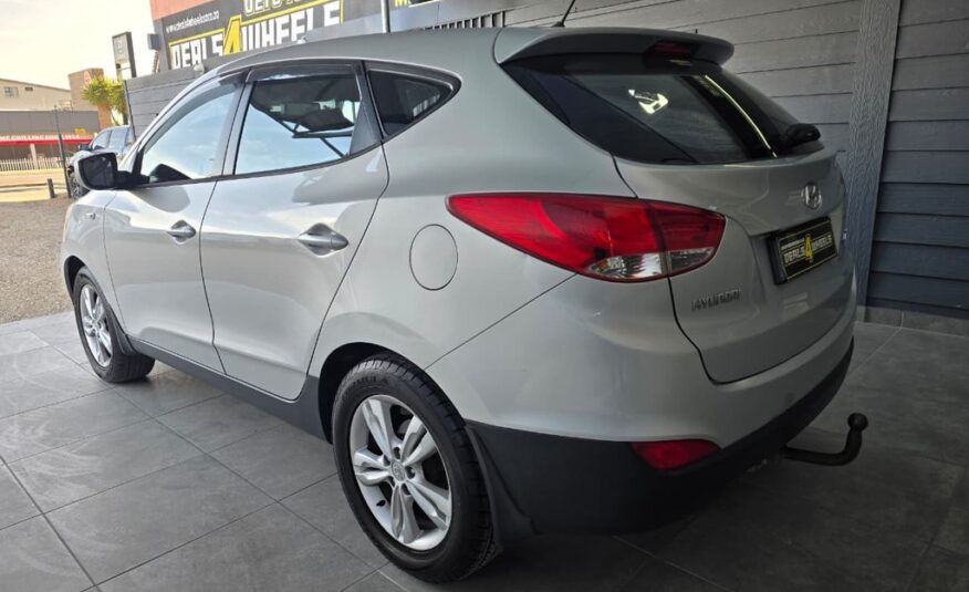 2011 HYUNDAI iX35 2.0 GL/PREMIUM