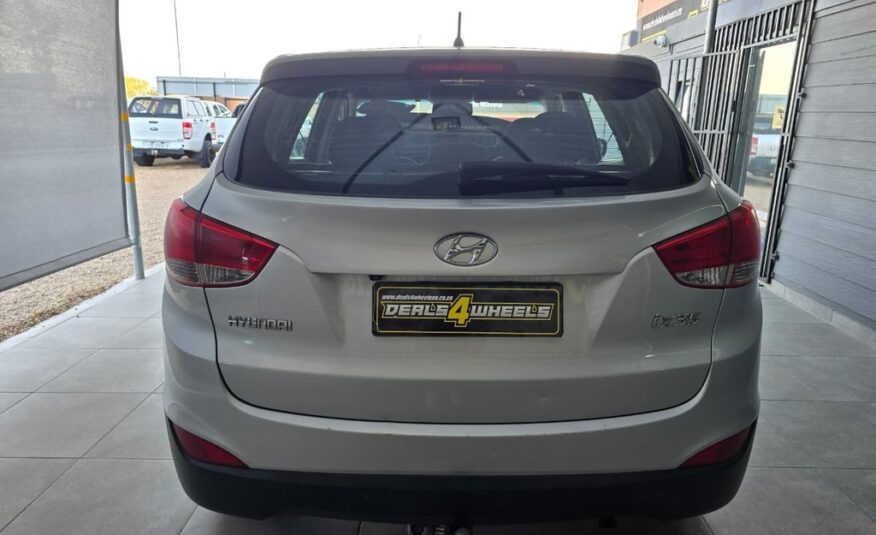 2011 HYUNDAI iX35 2.0 GL/PREMIUM