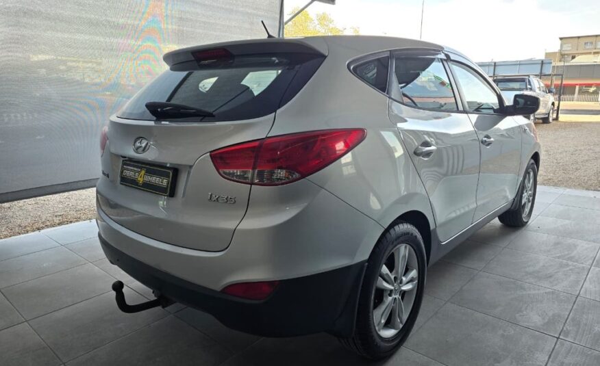 2011 HYUNDAI iX35 2.0 GL/PREMIUM