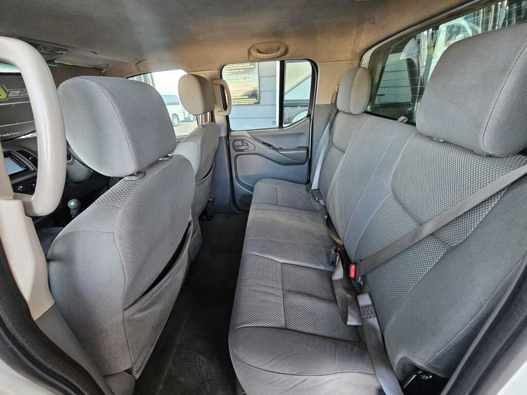 2011 NISSAN NAVARA 2.5 dCi LE P/U D/C
