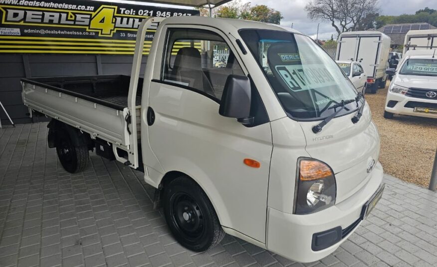 2016 HYUNDAI H100 2.6D F/C D/S