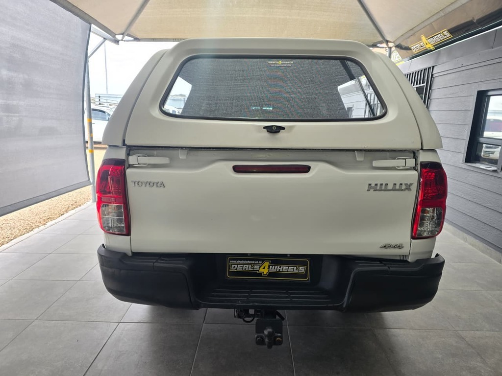 2021 TOYOTA HILUX 2.4 GD-6 SR 4X4 P/U D/C