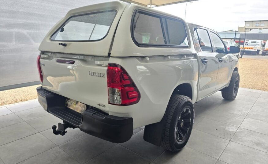 2021 TOYOTA HILUX 2.4 GD-6 SR 4X4 P/U D/C