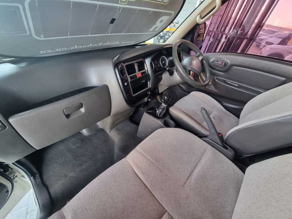 2017 HYUNDAI H100 2.6D A/C F/C D/S