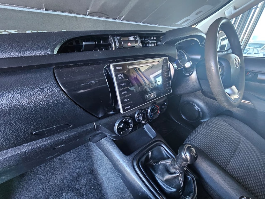 2018 TOYOTA HILUX 2.4 GD-6 SRX 4X4 P/U S/C